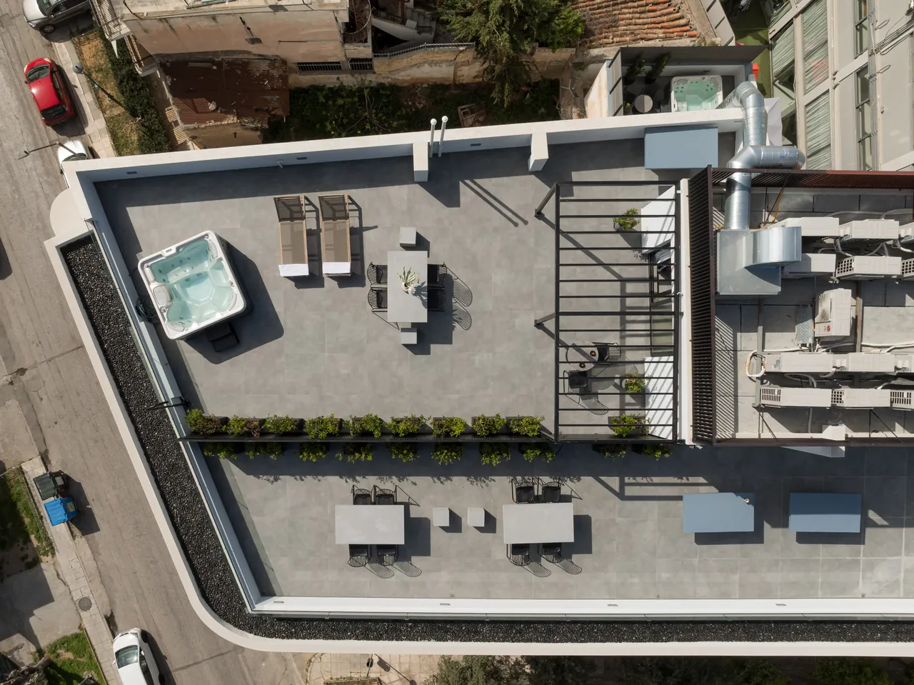 The FŌS rooftop hot tub at sundown.